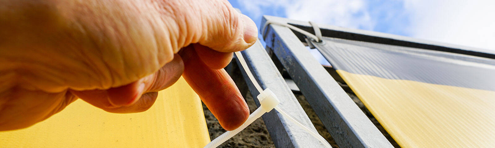 Fixings in the print and banner industry