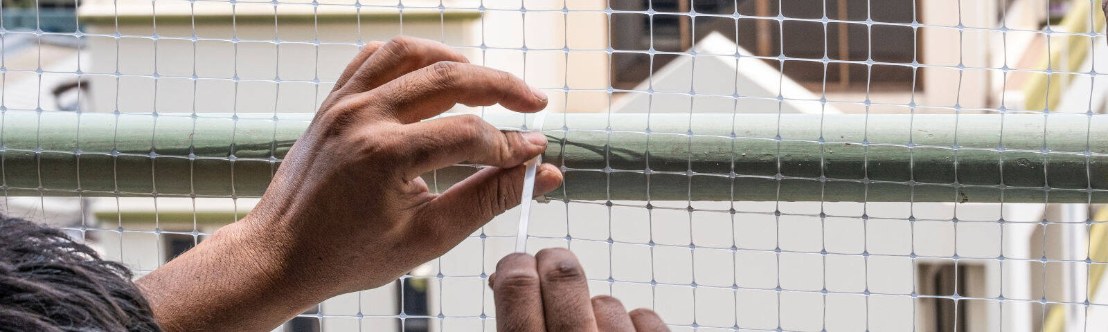Cable ties for outdoor use - weather-resistant options