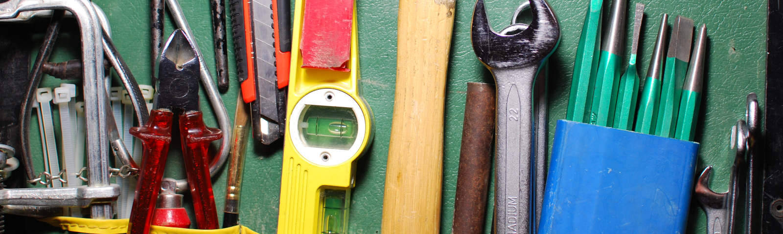 The uses of cable ties for plumbers and how they prevent plumbing disasters