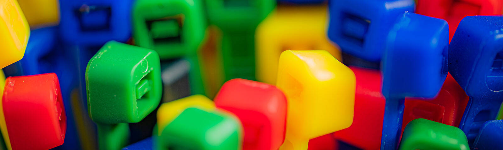 How many cable ties are sold each year?