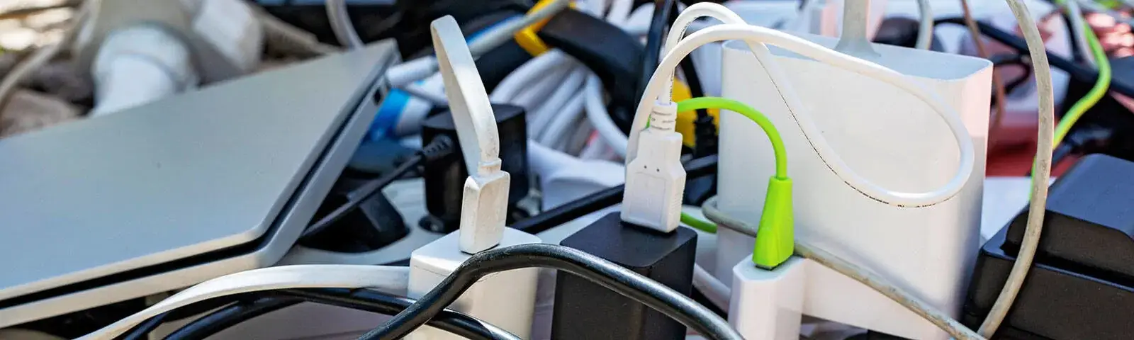 Organising tech using cable ties - a guide for a tidy home and office